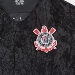Camisa do Corinthians de 2018 - Detalhes escudo uniforme II