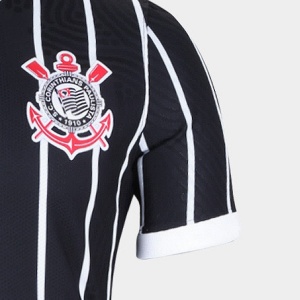 Camisa do Corinthians de 2020 - Segunda camisa - detalhe escudo