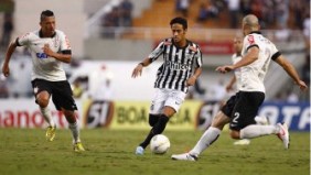 Em 2013, os dois times fizeram a final Pato deve esquentar o bancoFoto: Daniel Augusto Jr./Ag. Corinthians
