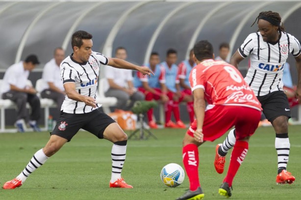 Com gol de Jadson, Timo vence mais uma na Arena Corinthians