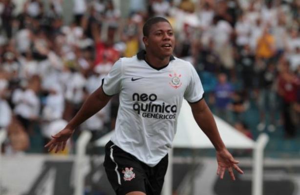 Douglas Tanque de volta ao Corinthians