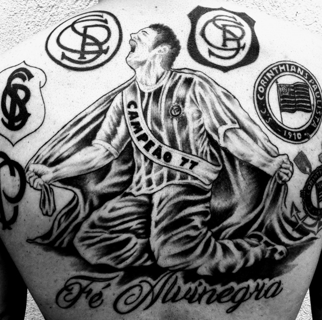 Tatuagem do Corinthians do Val