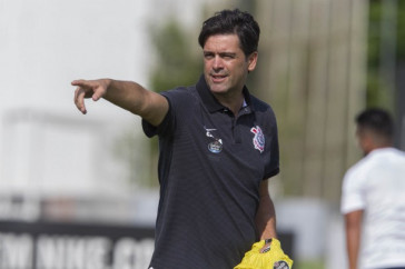 Leandro Silva durante a reapresenta��o do Corinthians depois do duelo contra a Caldsen