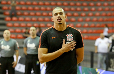 Corinthians fez sua t�o esperada estreia no NBB
