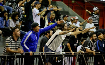 Corinthians fez sua t�o esperada estreia no NBB