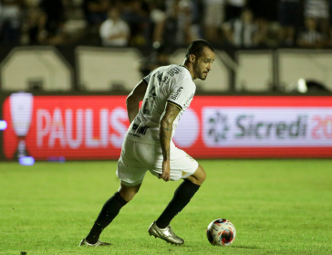 Renato Augusto em empate com a Inter de Limeira no Paulist�o