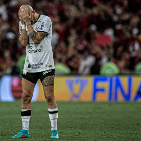 Fbio Santos avalia vice do Corinthians na Copa do Brasil 2022 como pior derrota da carreira