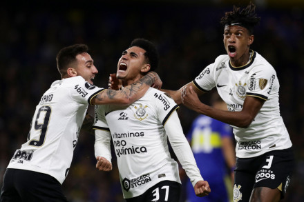 Duelo entre Corinthians e São Paulo terá duas opções de transmissão