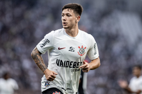 Corinthians busca primeiro triunfo no Brasileiro s 20h, diante do Juventude, no Alfredo Jaconi
