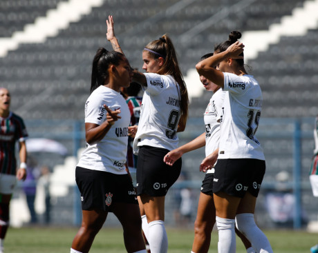 Botafogo e Corinthians ter transmisso exclusiva no SporTV