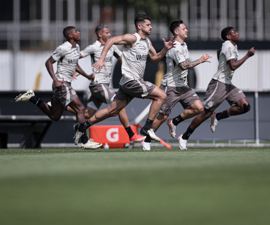 Corinthians atrasa salrios de jogadores e funcionrios em meio  crise nos bastidores