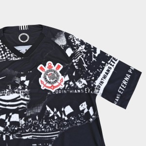 Camisa do Corinthians de 2019 - Uniforme III em homenagem s invases da Fiel