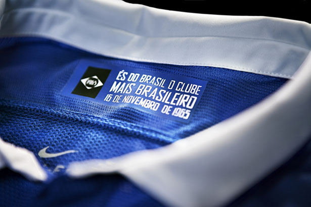 Gola da camisa azul do Corinthians/Brasil
