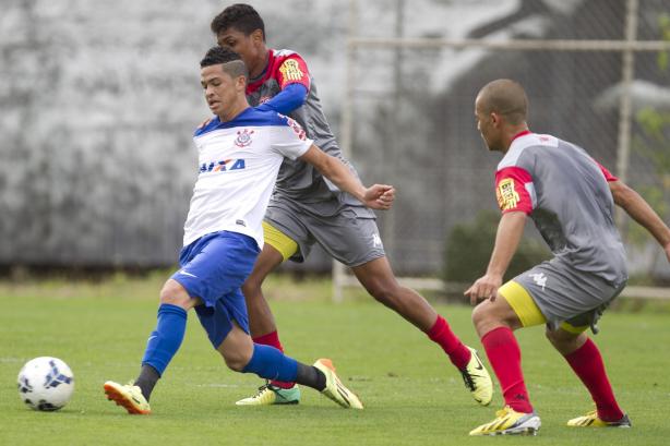 Intertemporada no exterior virou jogo-treino contra São Bernardo
