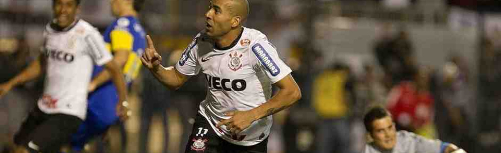 Deives no pode deixar o Corinthians sem um busto no Wlamir Marques