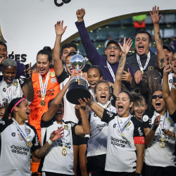Corinthians  campeo da Libertadores Feminina pela sexta vez