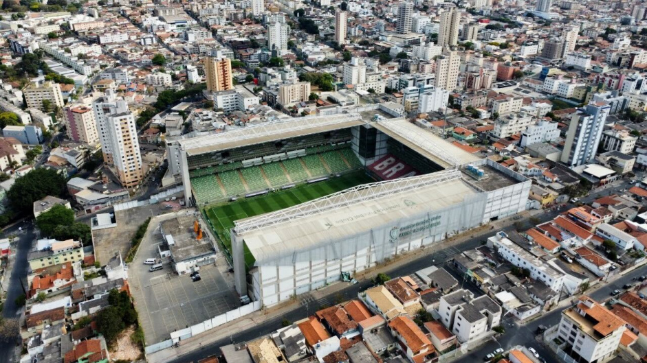 Est�dio Raimundo Sampaio