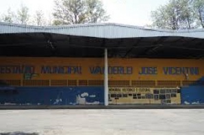 Est�dio Municipal Wanderley Jos� Vicentini