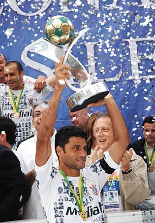 da serie b para o mundo