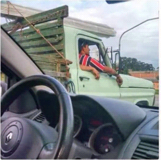Algu�m explica isso?