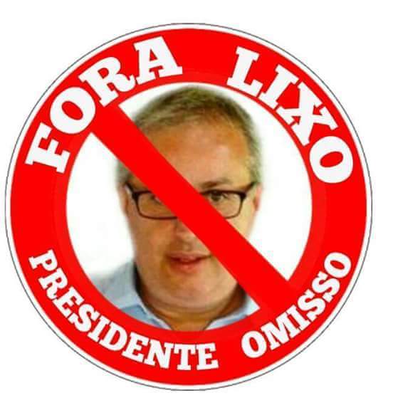 A casa caiu Roberto de Andrade