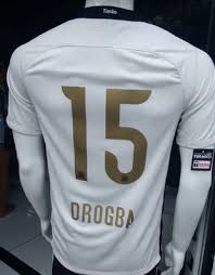 Drogba a um passo