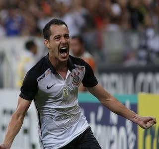 Rodriguinho fica!