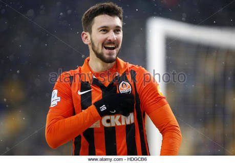 facundo_ferreyra_alguem_acredita_wu.jpg