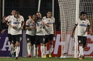 Brasileir�o 2013: Corinthians 2x0 Gr�mio