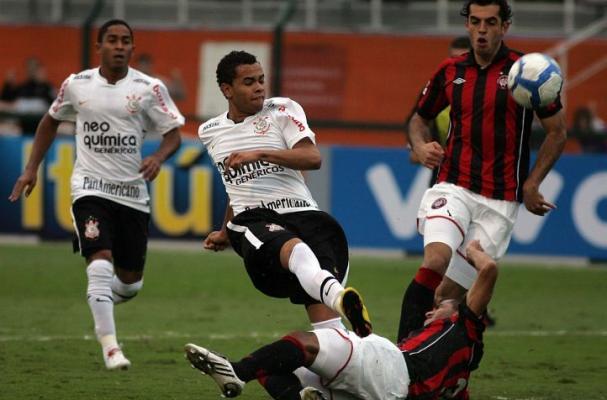 Brasileiro 2010 - Corinthians 2 x 1 Atltico Paranaense
