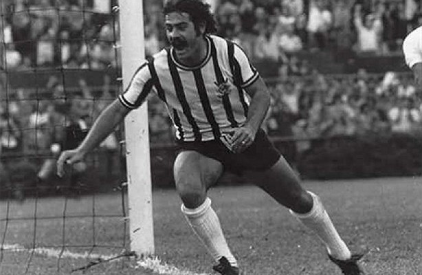 Rivellino defendeu o Corinthians entre 1965 e 1974