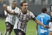 Jadson assina contrato e acerta retorno ao Corinthians