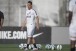 Corinthians se reapresenta e meia deixa treino mais cedo