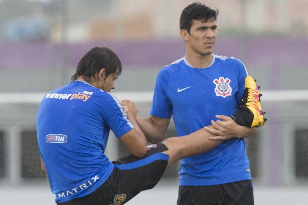 Conterrneos, Romero e Balbuena so companheiros inseparveis no Corinthians