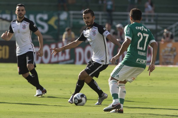 Com gol mal anulado do Corinthians, o Palmeiras venceu o Timão pela primeira vez no Allianz Parque