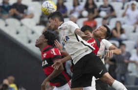 Pelo primeiro turno, Corinthians bateu Flamengo na Arena por 4 a 0