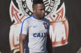 Fora das partidas frente a Atltico-PR e Cruzeiro, Willians pode ser a novidade da lista de relacionados contra o Grmio
