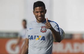 Titular no Beira-Rio, Yago revelou que grupo de jogadores torceu para que Palmeiras perdesse na rodada