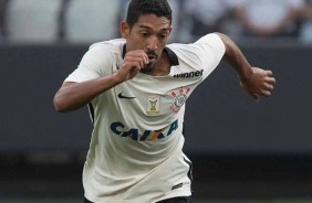 Léo Príncipe foi um dos destaques no empate com o Fluminense