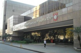Fundação Casa decide suspender atividades de jovens infratores na sede social do Timão