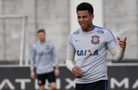 Gustavo foi relacionado para a partida contra o Flamengo