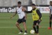 Com dvida na zaga, Corinthians faz treino com reservas; Rildo sai mais cedo