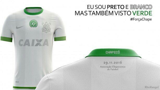 Camisa do Corinthians criada pela Fiel em homenagem  Chape