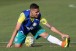 Arquirrival desiste de renova��o com volante e abre caminho para Corinthians