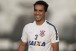 Jadson responde torcedor sobre acerto com o Corinthians: 'Amanh'