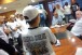 Torcedores do Corinthians cobram Roberto de Andrade em reuni�o no Parque S�o Jorge