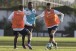 Zagueiro deixa treino e faz Carille improvisar nesta quinta-feira; veja escala��o do Corinthians