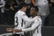 Corinthians volta a mostrar for�a na Arena, vence o Bahia e consolida lideran�a
