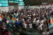At� cervejada no rosto! Sob protestos, Andr�s Sanchez � reeleito presidente do Corinthians