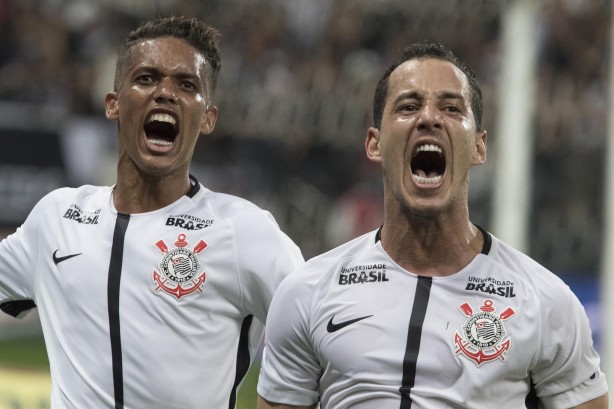Com Rodriguinho entre titulares e Pedrinho no banco, Timão encara primeira final do Paulista nesta tarde Com Rodriguinho entre titulares e Pedrinho no banco, Timão encara primeira final do Paulista nesta tarde